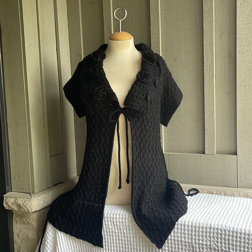 Pink Violet Roses Sweater - Picture 1 of 4